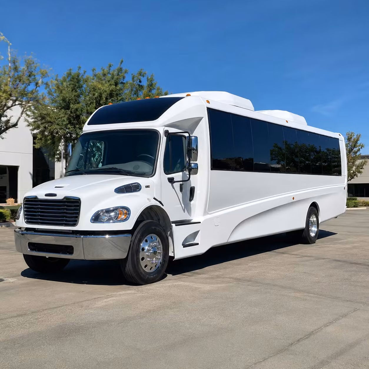 clearwater 28 passenger minibus rental