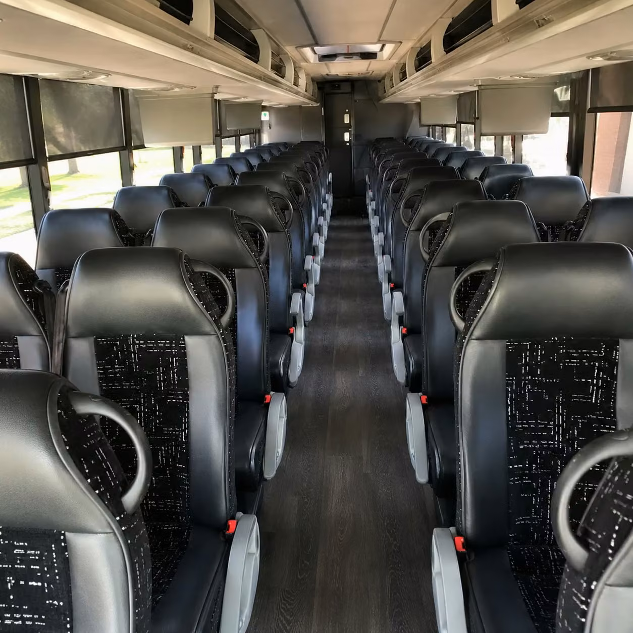 long distance charter bus rentals from clearwater to orlando theme parks conventions and more